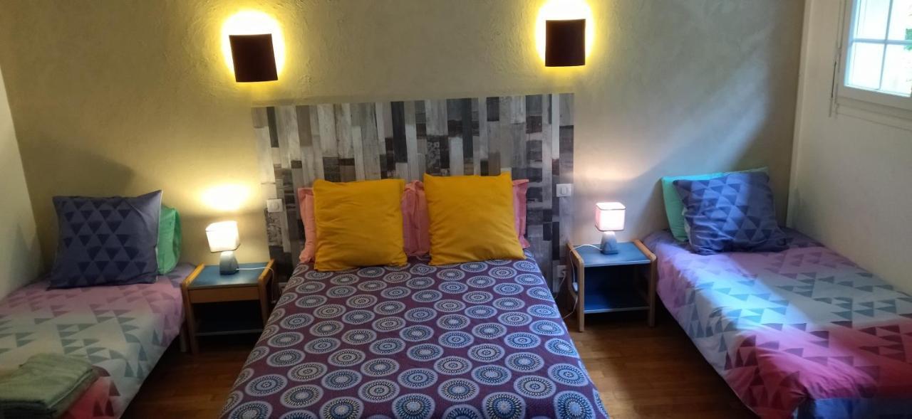 Auberge Du Lac De Mondon Mailhac-sur-Benaize Ngoại thất bức ảnh